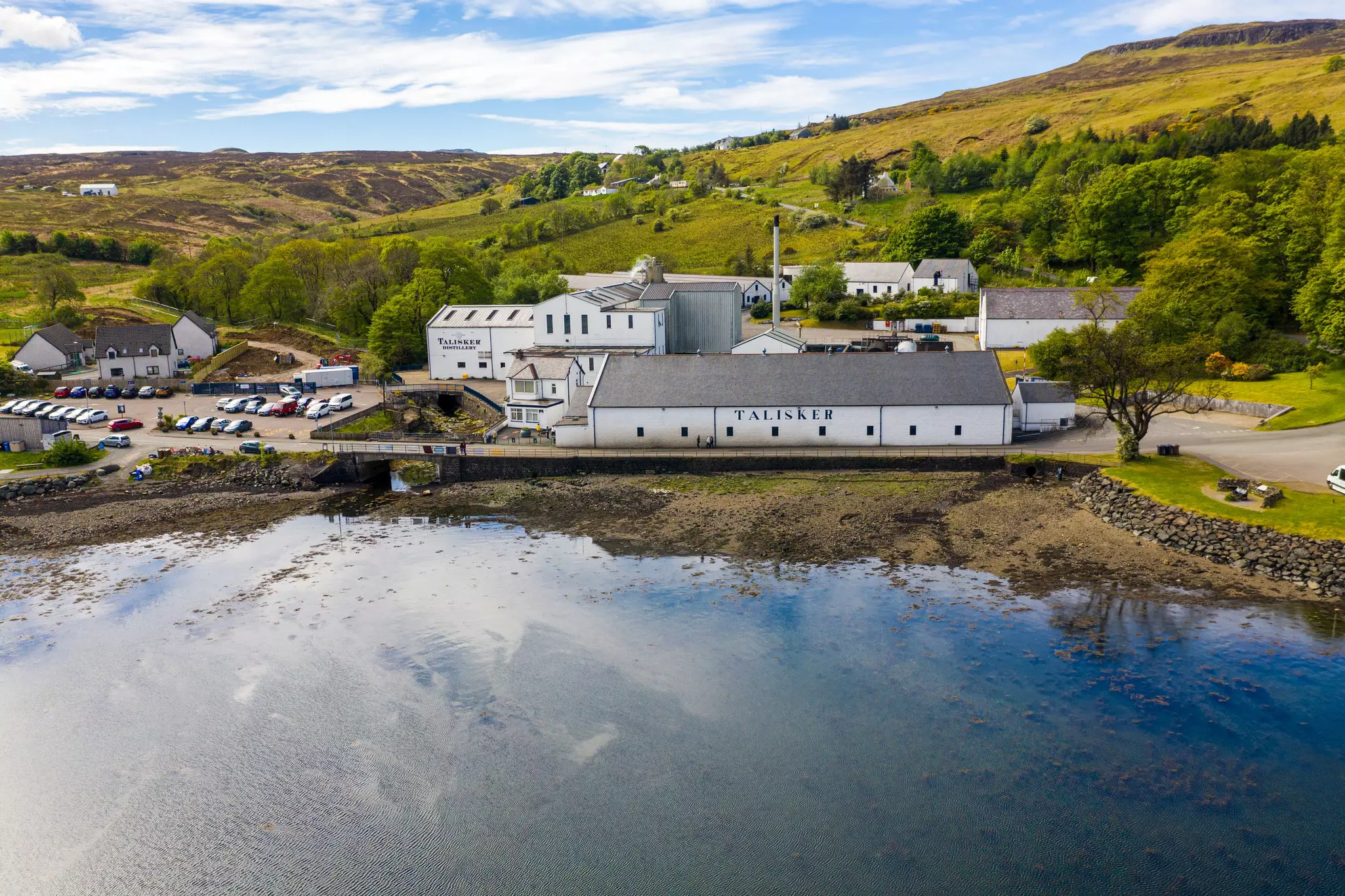 View of the Talisker Distillery, on the west coast of Skye, Scotland.