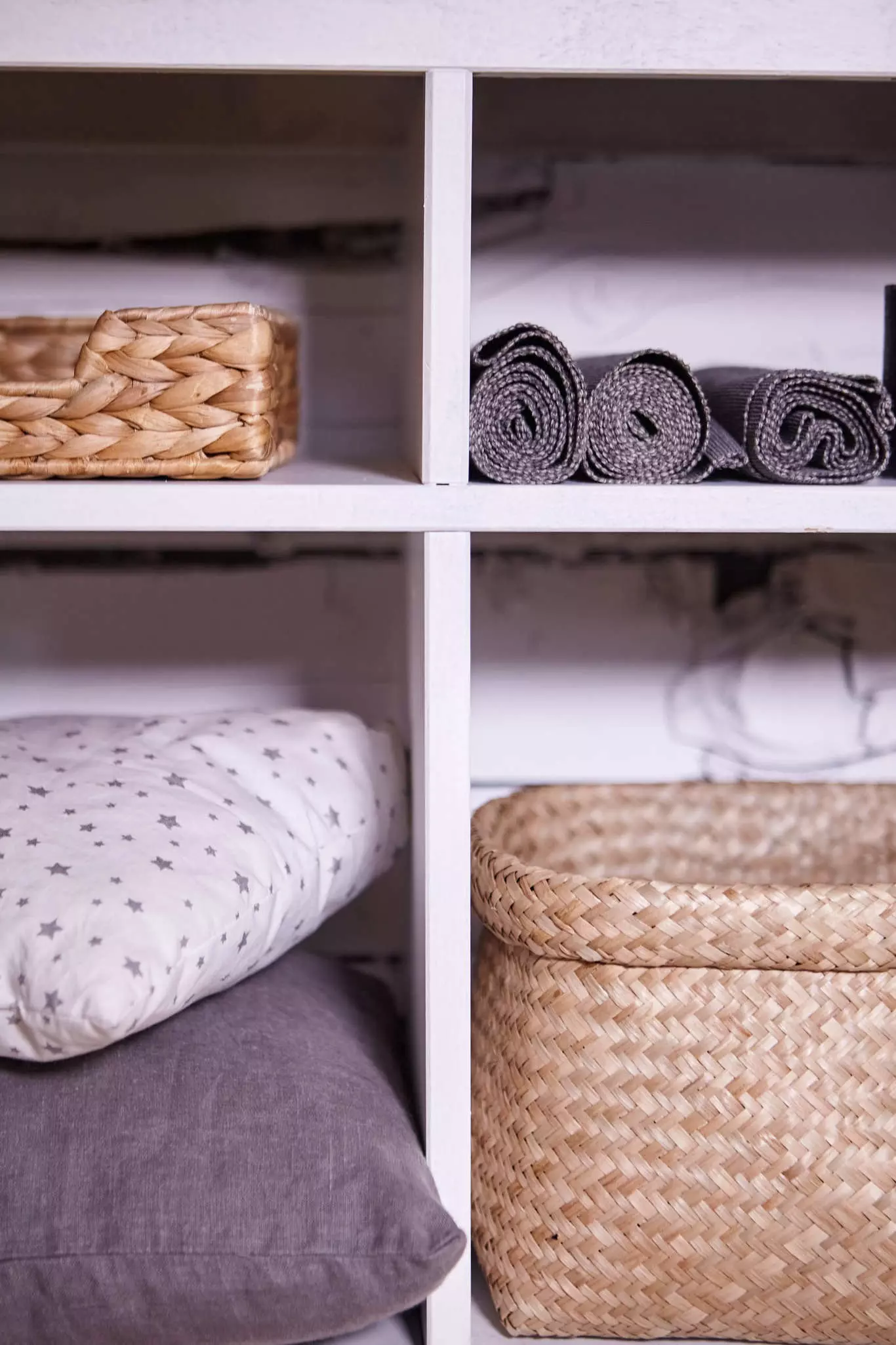 The viral KonMari method of organization shares many principles with the Japanese tradition of Osoji © Mariya Chichina / Getty Images