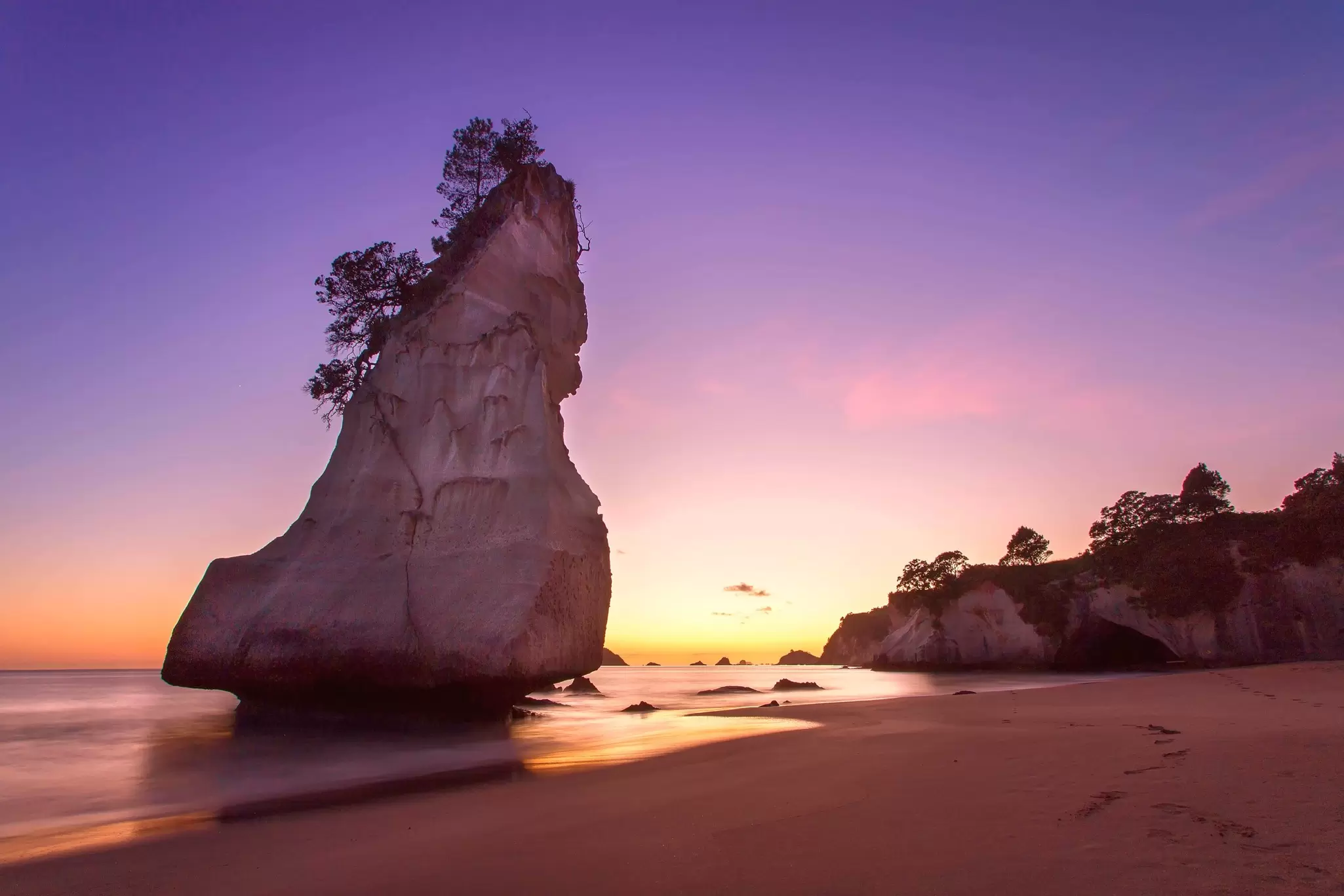 Cathedral Cove on New Zealand's Coromandel Peninsula