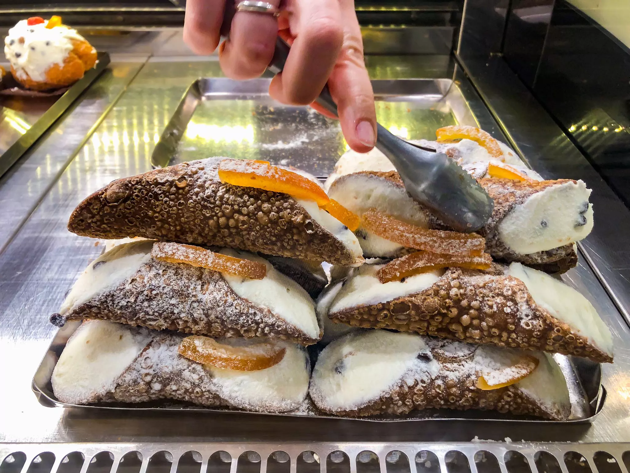 It's always a good time for a ricotta cannoli in Palermo, Sicily, Italy © Giuliano Benzin / Getty Images