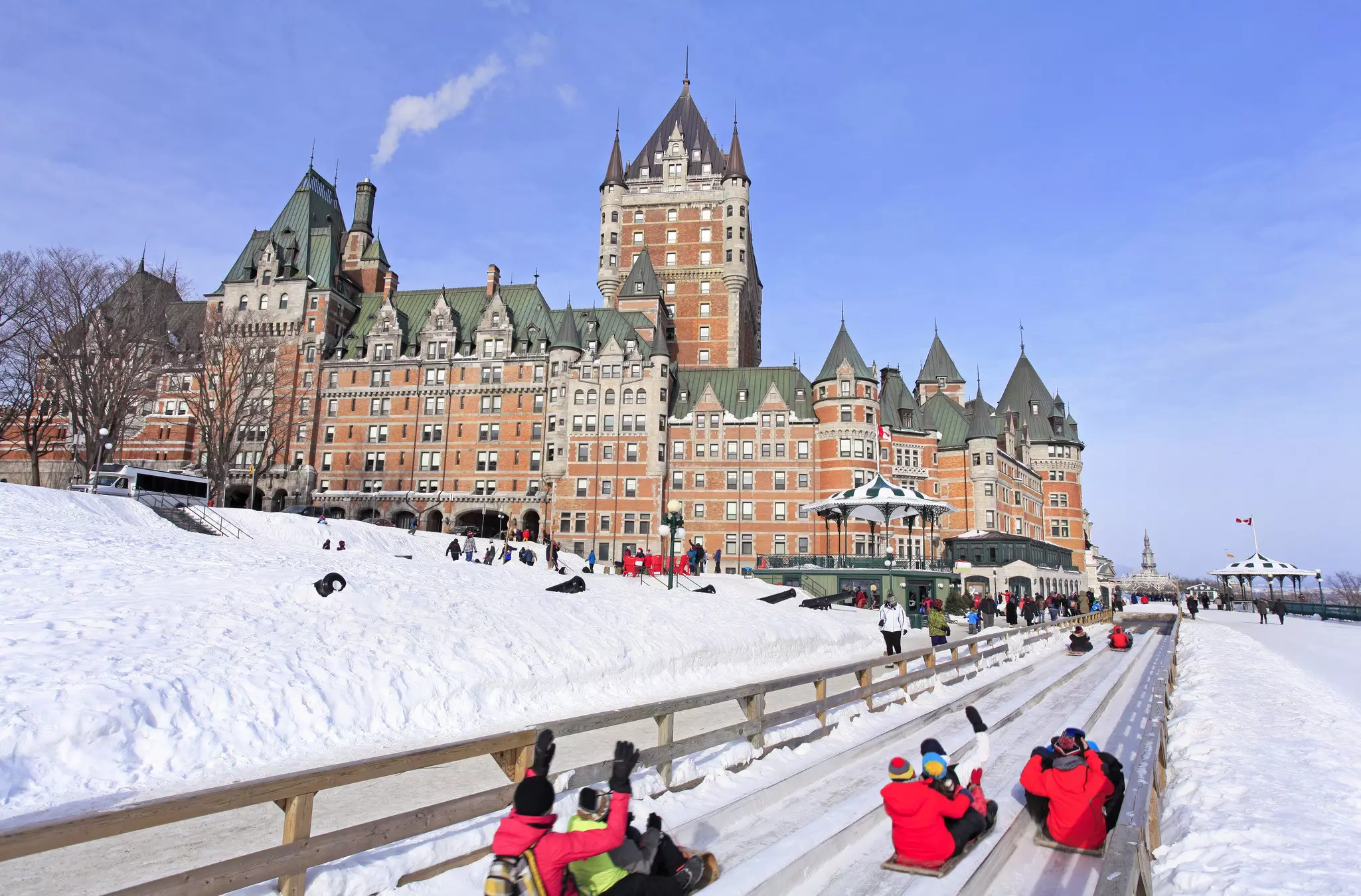 Every winter on Dufferin Terrace, you can watch people on sleds race down the Glissade de la Terrasse © Vlad G / Shutterstock