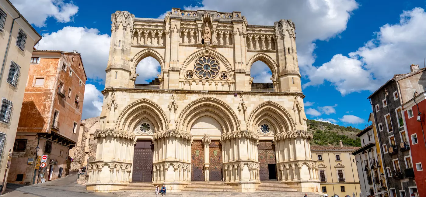 Construction of the Catedral de Cuenca began in the 12th century, in the Gothic style.