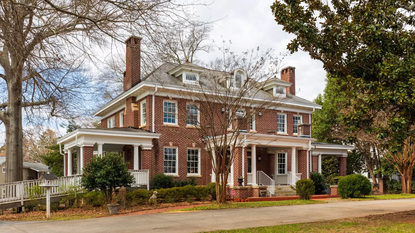 Exterior shot of an elegant home, Belmont, NC  USA