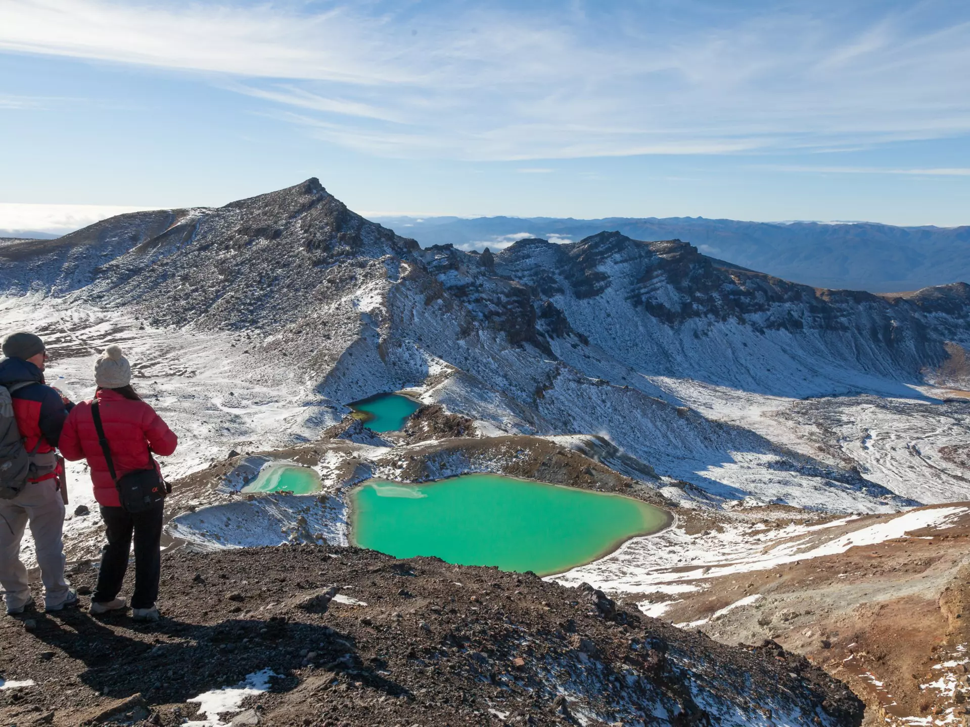The Emerald Lakes on the Tongariro Alpine Crossing. 23pictures/Shutterstock