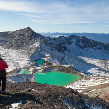 The Emerald Lakes on the Tongariro Alpine Crossing. 23pictures/Shutterstock