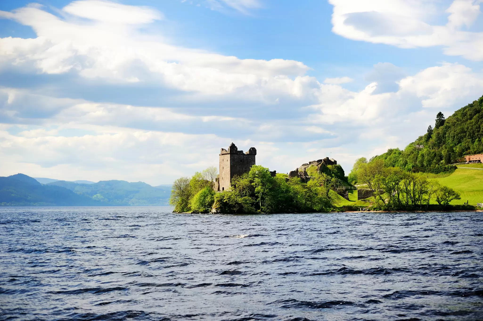 View of Urquhart Castle and Loch Ness in the Highlands of Scotland, License Type: media, Download Time: 2024-12-17T04:40:45.000Z, User: claramonitto, Editorial: false, purchase_order: 56530 - Guidebooks, job: Global Publishing-WIP, client: Experience Scotland 2, other: Clara Monitto
