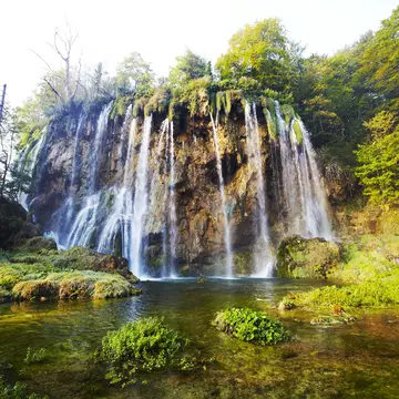 Water cascading into a lake