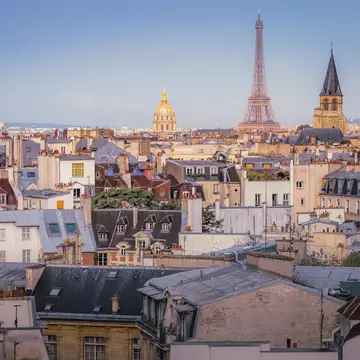 Paris will see exciting changes in 2025, from museum openings to urban beaches along the Seine and handy new transport options for both locals and tourists. PositiveTravelArt/Shutterstock