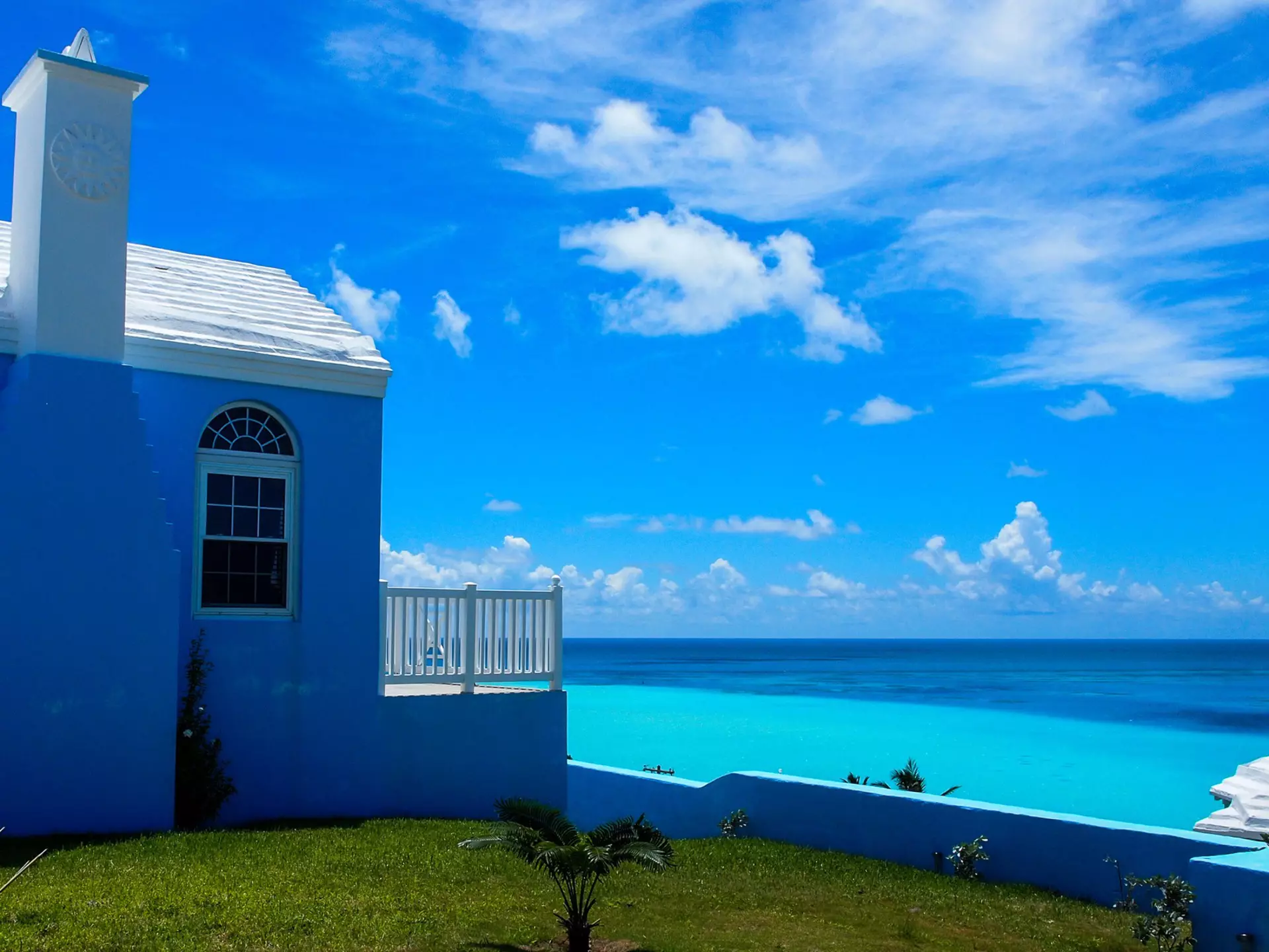 Read on for all you need to know before you go to Bermuda. Bradley Olson/Shutterstock