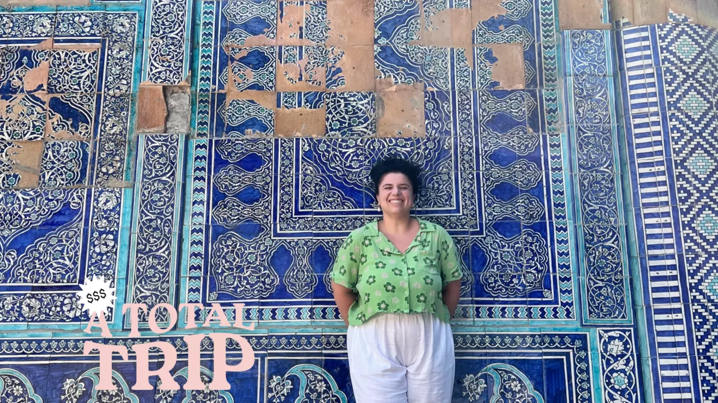 Traveling on a guided through Uzbekistan let the author learn more about Uzbek life © Matyas Rehak / Shutterstock