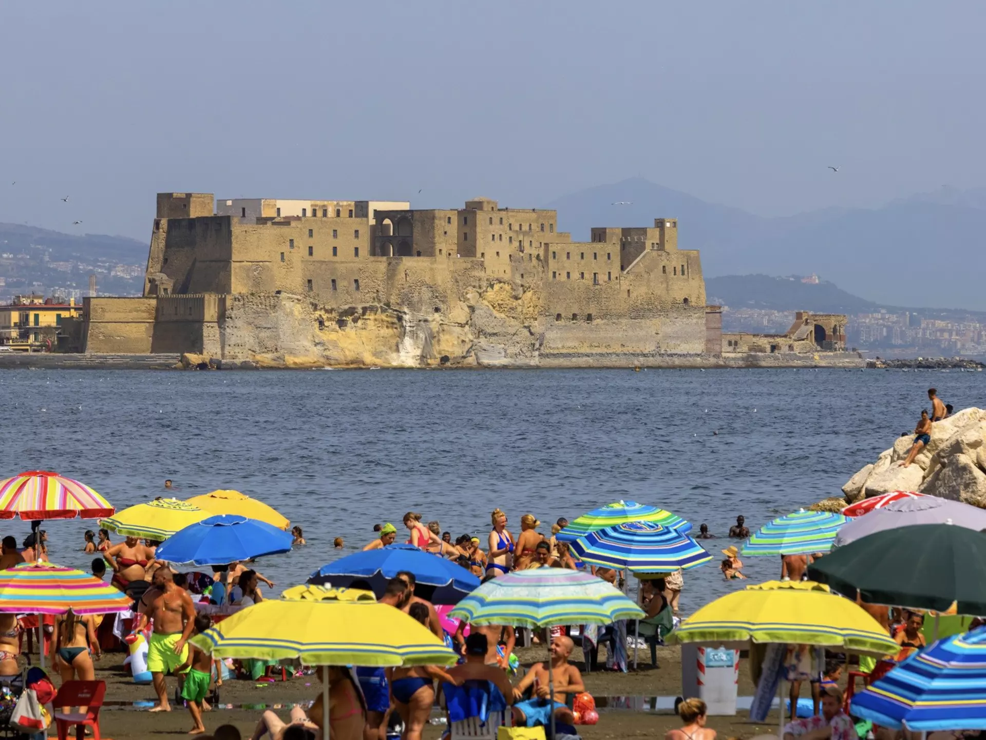 Mappatella Beach, with a view of Castel dell’Ovo, Naples. Jolanta Wojcicka/Shutterstock