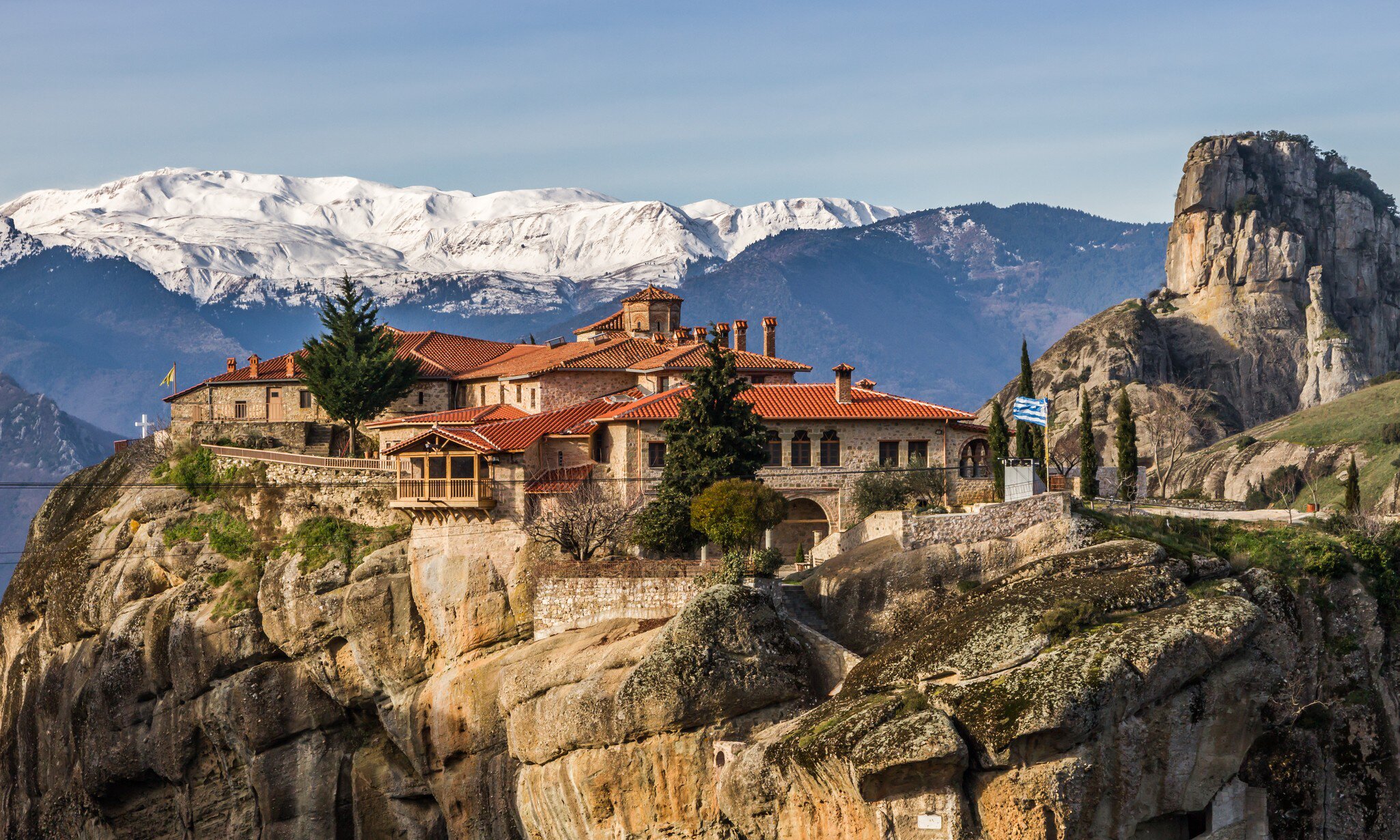 View of Moni Megalou Meteorou (the Great Meteoron Monastery) perched on the rock in Meteora, Greece.