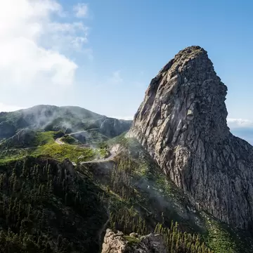 The volcanic plug of Agando, the Jurassic watchtower that the island’s indigenous aboriginals used to climb.