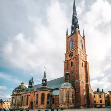 Riddarholmskyrkan Church at the sunny day on Birger Jarls torg in Stockholm, Sweden, License Type: media, Download Time: 2026-03-25T18:01:00.000Z, User: LP_YKhanna, Editorial: false, purchase_order: 65050 - Digital Destinations and Articles, job: LP, client: App Content, other: Yuvraj Khanna