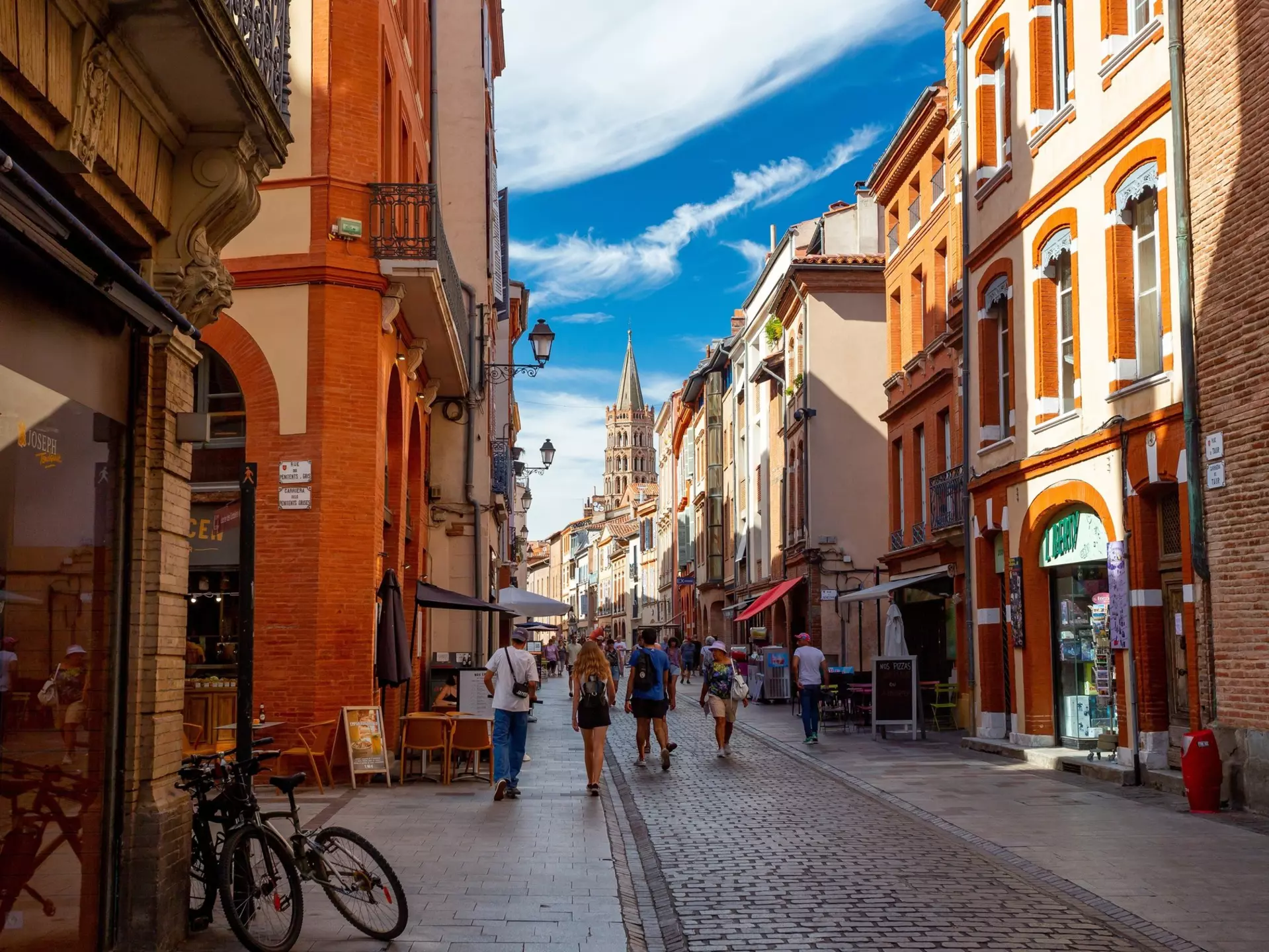 You can find a bunch of free fun in Toulouse. Florian Augustin/Shutterstock