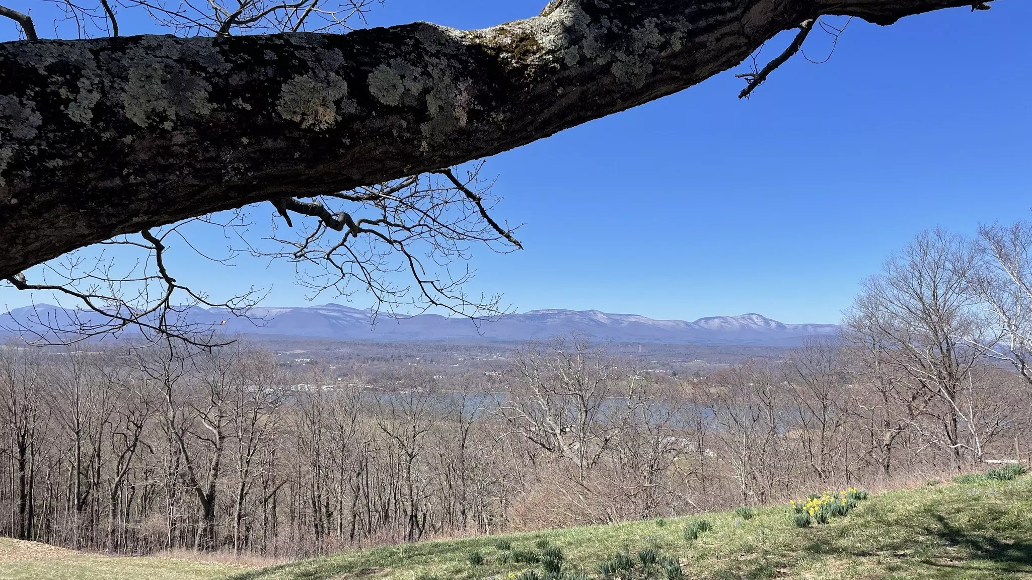 The landscapes of the Catskill Mountains, north of New York City, offer a dose of country beauty © Laura Motta / Lonely Planet
