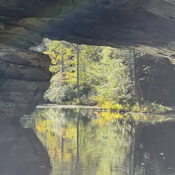 The rock arch at Pickett State Park in Johnstown, Tennessee. Sarah Stocking for Lonely Planet