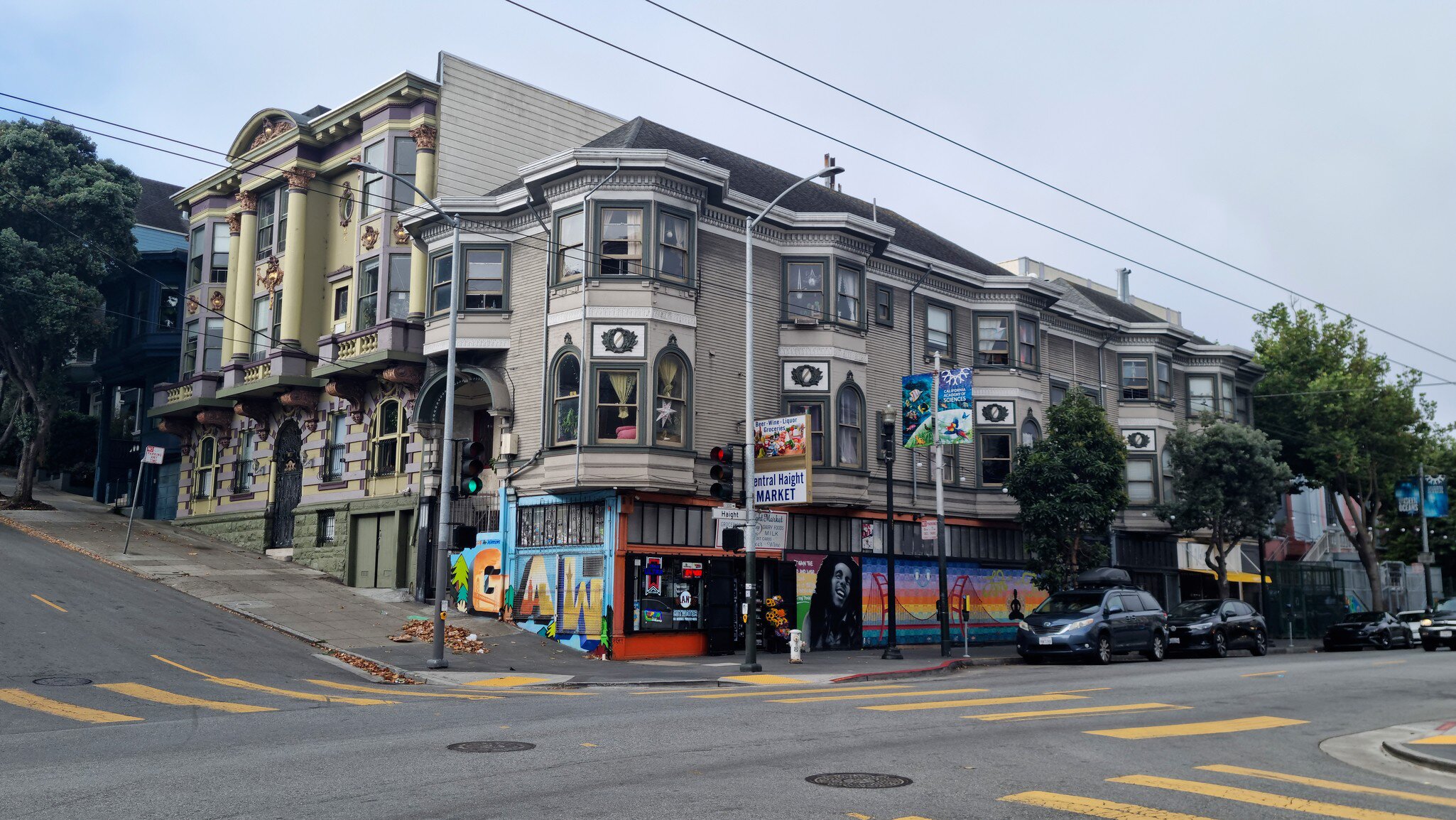 GettyImages-2236721391.jpg
Haight-Ashbury Colorful Houses (part of a series), San Francisco, California