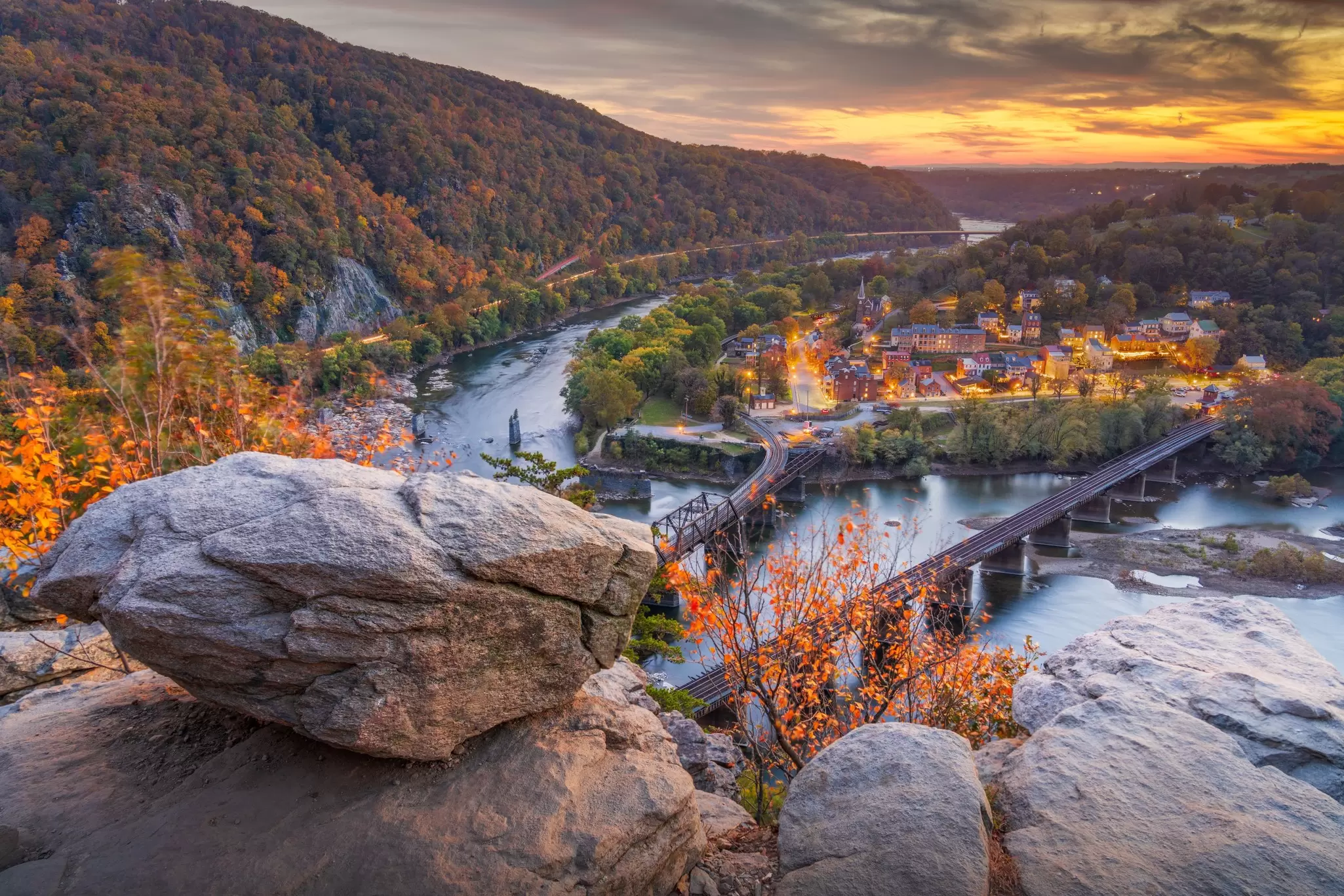 Harpers Ferry, West Virginia, USA overlooking the Shenandoah Valley in autumn at dusk., License Type: media, Download Time: 2025-10-09T13:02:11.000Z, User: clairenaylor, Editorial: false, purchase_order: 65050 - Digital Destinations and Articles, job: Online editorial, client: Viriginia in fall , other: Claire Naylor