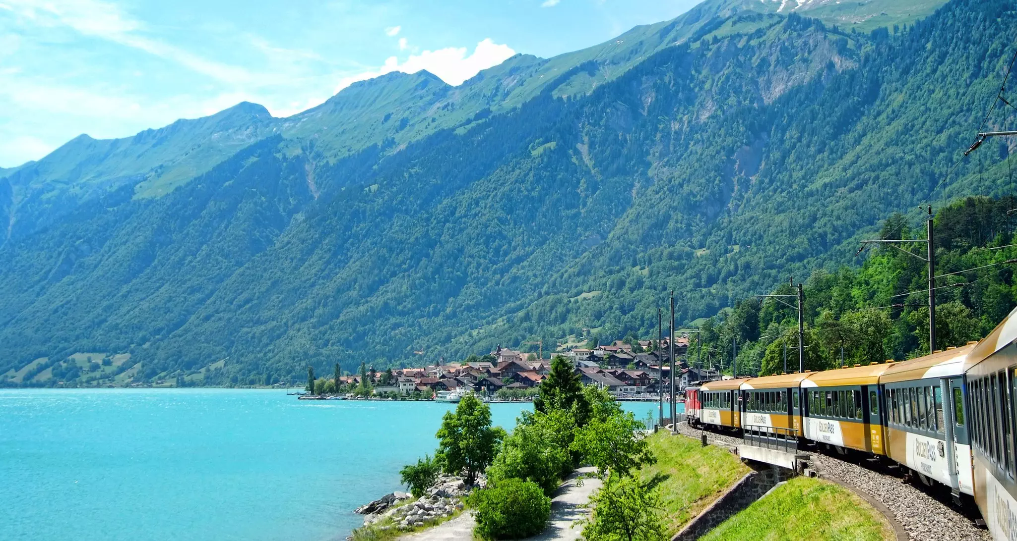 The Golden Pass Express train offers stunning views of the Swiss mountains © Meor Md. Khairi Meor Md. Idris / Getty Images