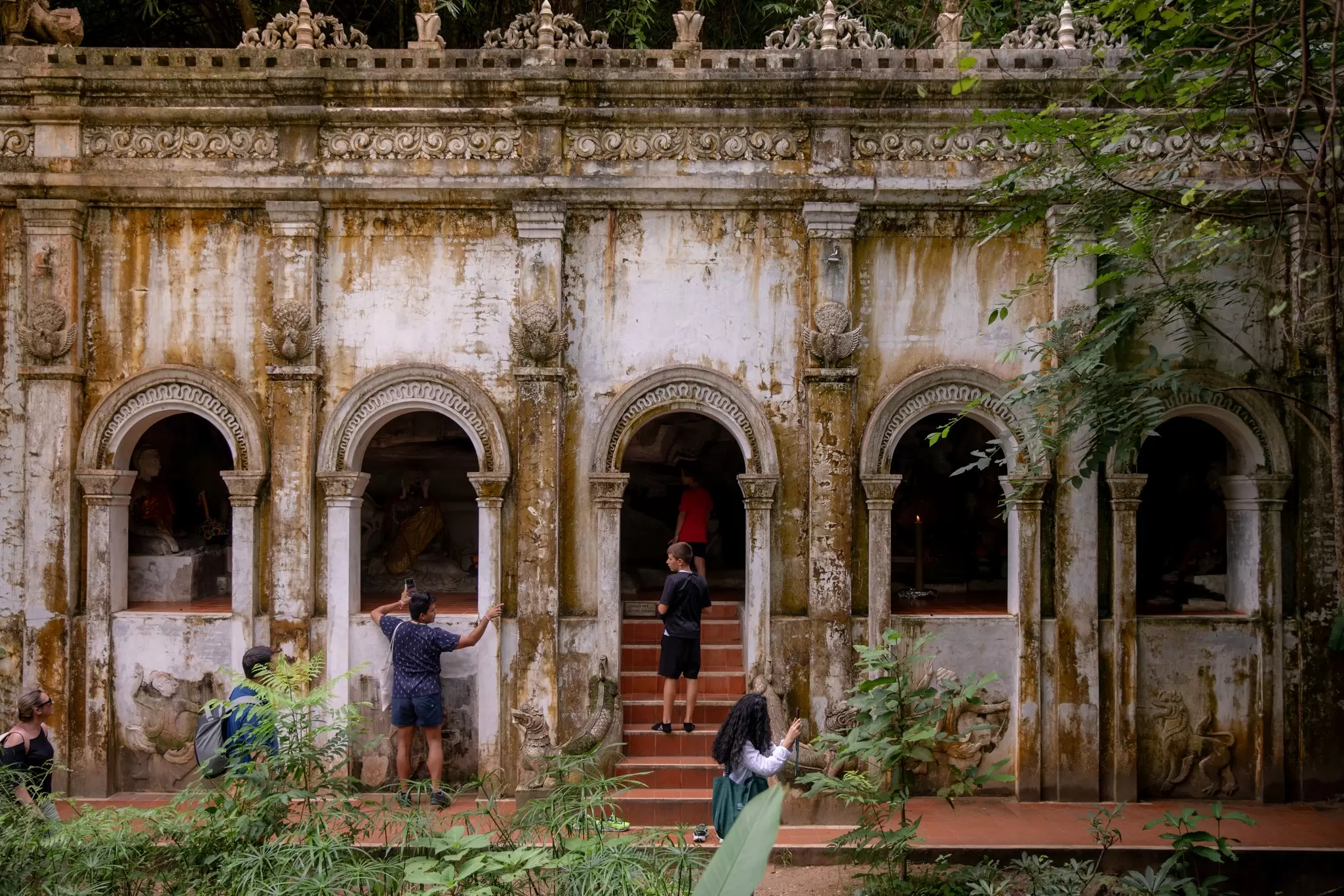 Hike the Monk's Trail to the Wat Phai Lat temple and the iconic Doi Suthep. Tanakrit Wattanasiri/239 Studio for Lonely Planet