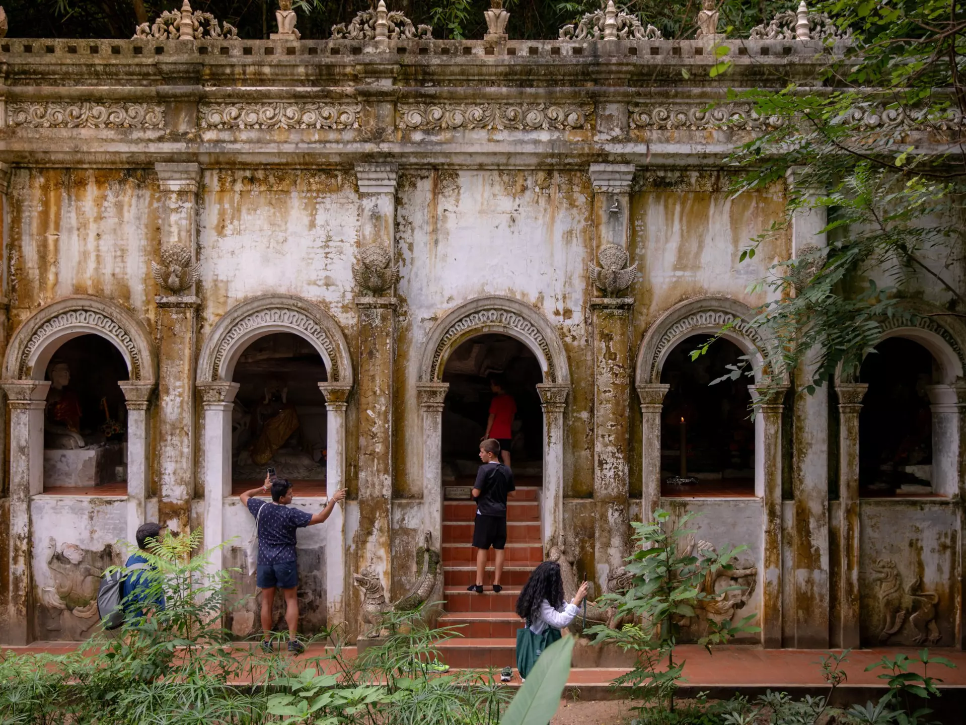 Hike the Monk's Trail to the Wat Phai Lat temple and the iconic Doi Suthep. Tanakrit Wattanasiri/239 Studio for Lonely Planet