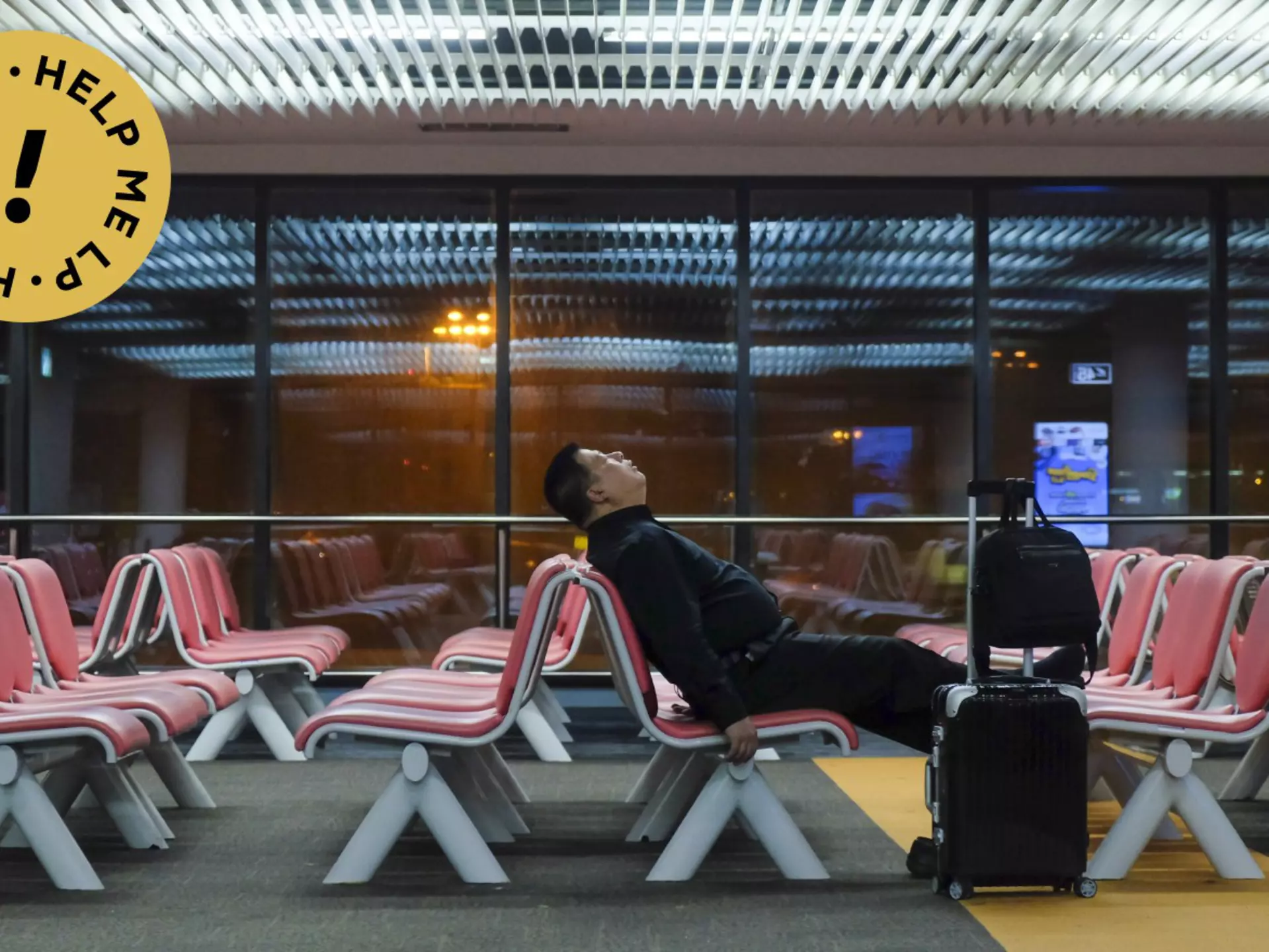 To fight jet leg, drink lots of water, expose yourself to natural light and, most importantly, listen to your body © Abdul Razak Latif / Shutterstock