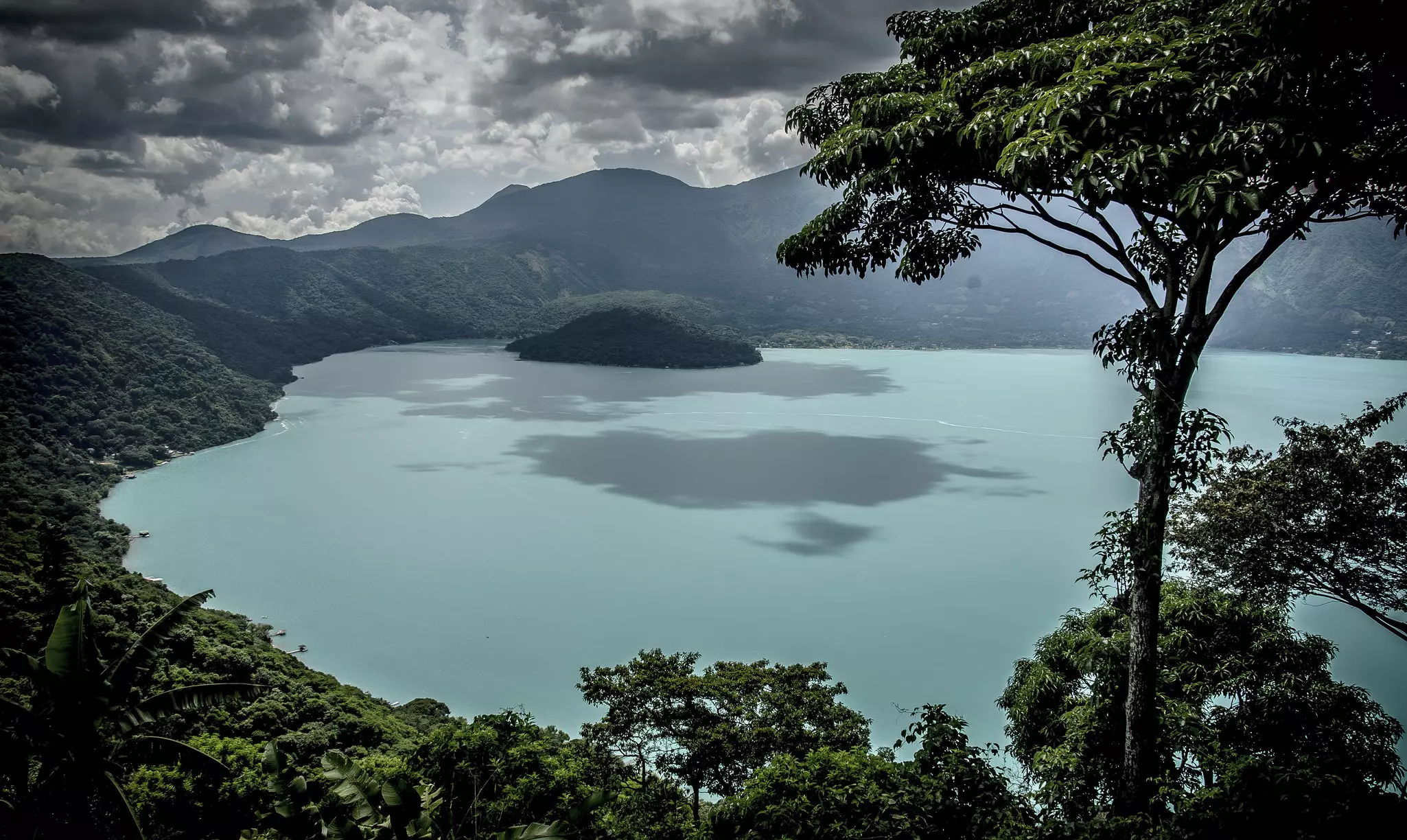 A view over the Lago de Coatepeque caldera, El Salvador.