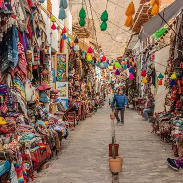 PISAC, PERU - NOVEMBER 7, 2022: Street handicraft market in Pisac village, Peru, License Type: media, Download Time: 2026-06-24T19:24:45.000Z, User: LP_NZhan, Editorial: true, purchase_order: 65050 - Digital Destinations and Articles, job: App content, client: Lonely Planet App, other: Nadine Zhan