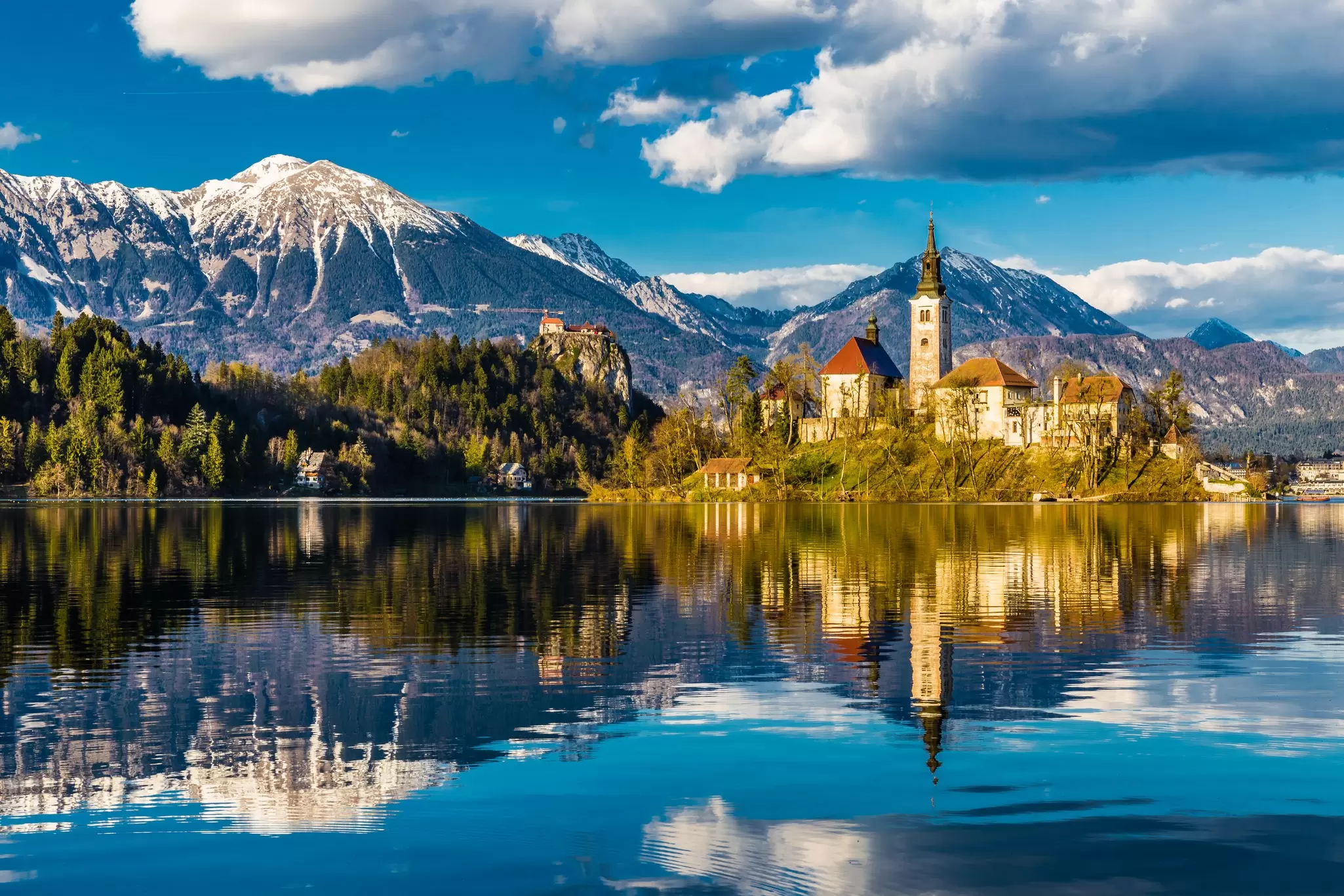 Lake Bled. ZM_Photo / Shutterstock