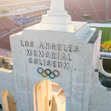 Los Angeles, CA - November 17, 2023: Los Angeles Memorial Coliseum, home to USC football, Olympics and other events., License Type: media, Download Time: 2025-08-12T20:18:03.000Z, User: Norma.PrauseBrewer_LonelyPlanet, Editorial: true, purchase_order: 56530 - Guidebooks, job: Global Publishing WIP, client: Los Angeles Map 2025, other: Norma Brewer