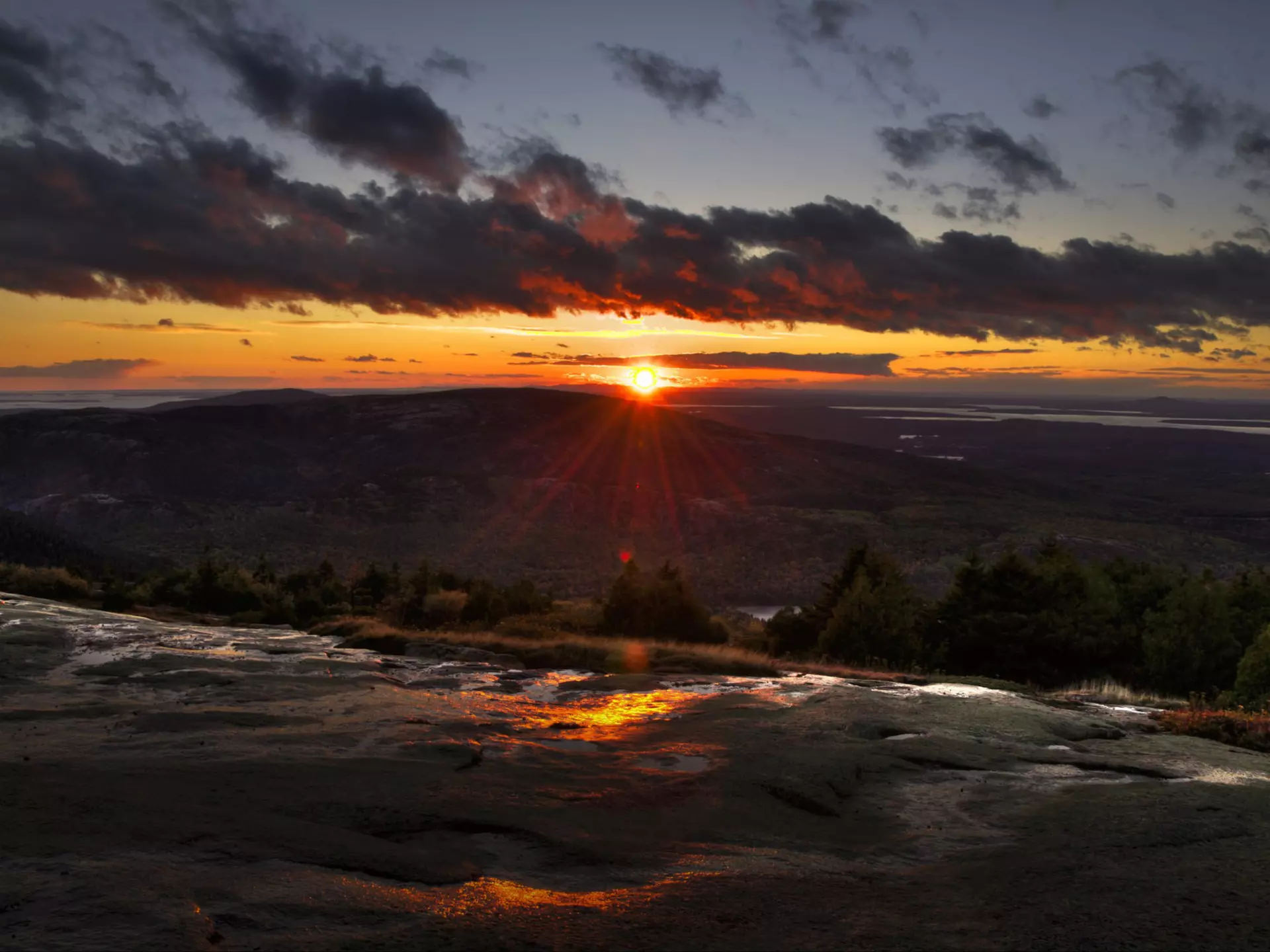Sunrise view from Cadillac Mountain in Acadia National Park