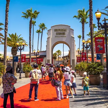 Los Angeles, CA, USA - August 2, 2023: World famous park Universal Studios in Hollywood., License Type: media, Download Time: 2025-08-20T06:07:24.000Z, User: hannahblackie10, Editorial: true, purchase_order: 56530 - Guidebooks, job: Global Publishing WIP, client: Pocket Los Angeles 8, other: Hannah Blackie