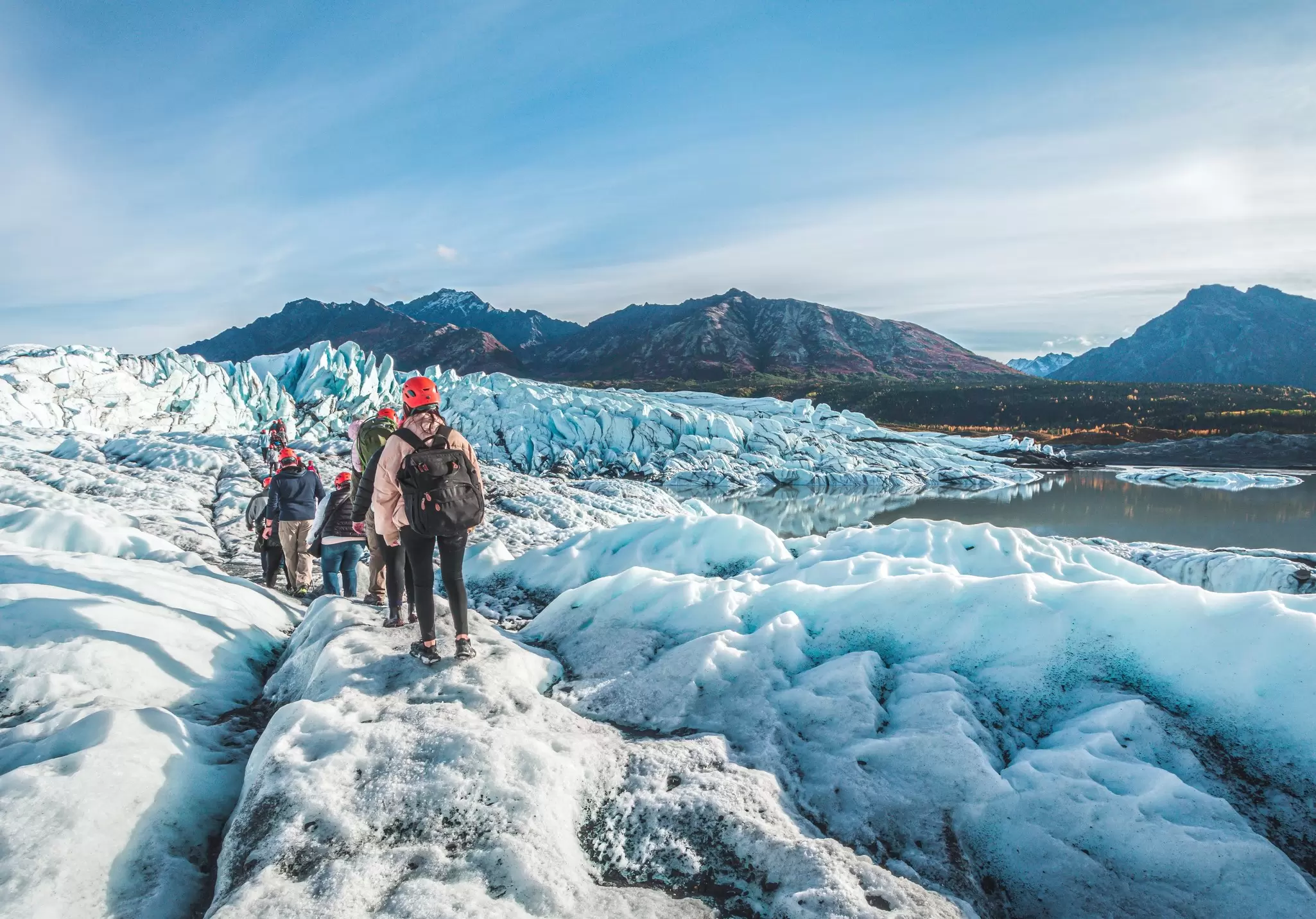 Matanuska Glacier hike day tour in Alaska  License Type: media  Download Time: 2024-02-14T02:17:53.000Z  User: FergalCo  Is Editorial: No  purchase_order: