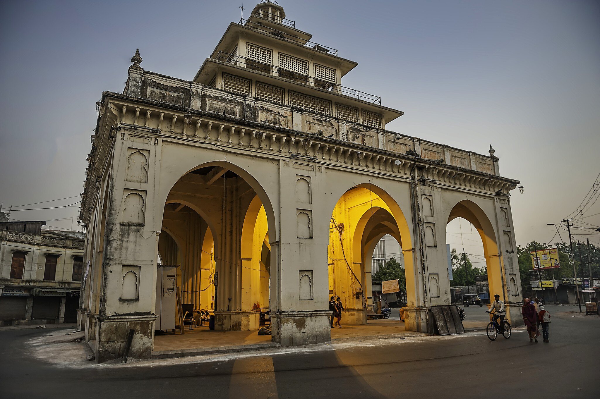 Mandvi Gate, the north gate of the Royal Enclosure for Baroda State, one of the major landmarks in Vadodara. Gujarat, India.
