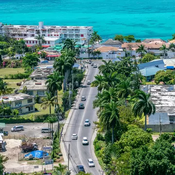 Explore Jamaica with our guide to the island's transportation © Debbie Ann Powell / Shutterstock