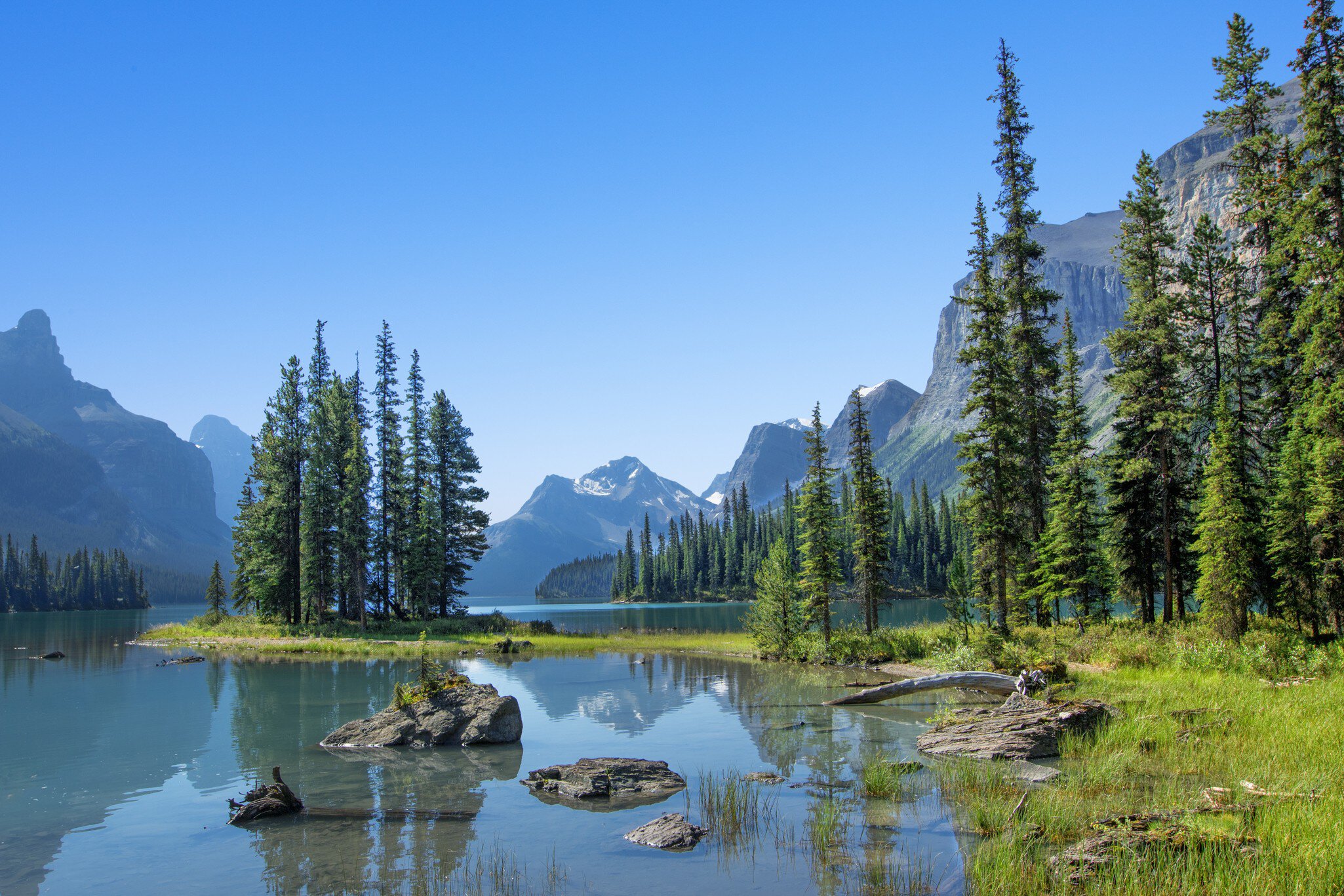 Maligne lake
