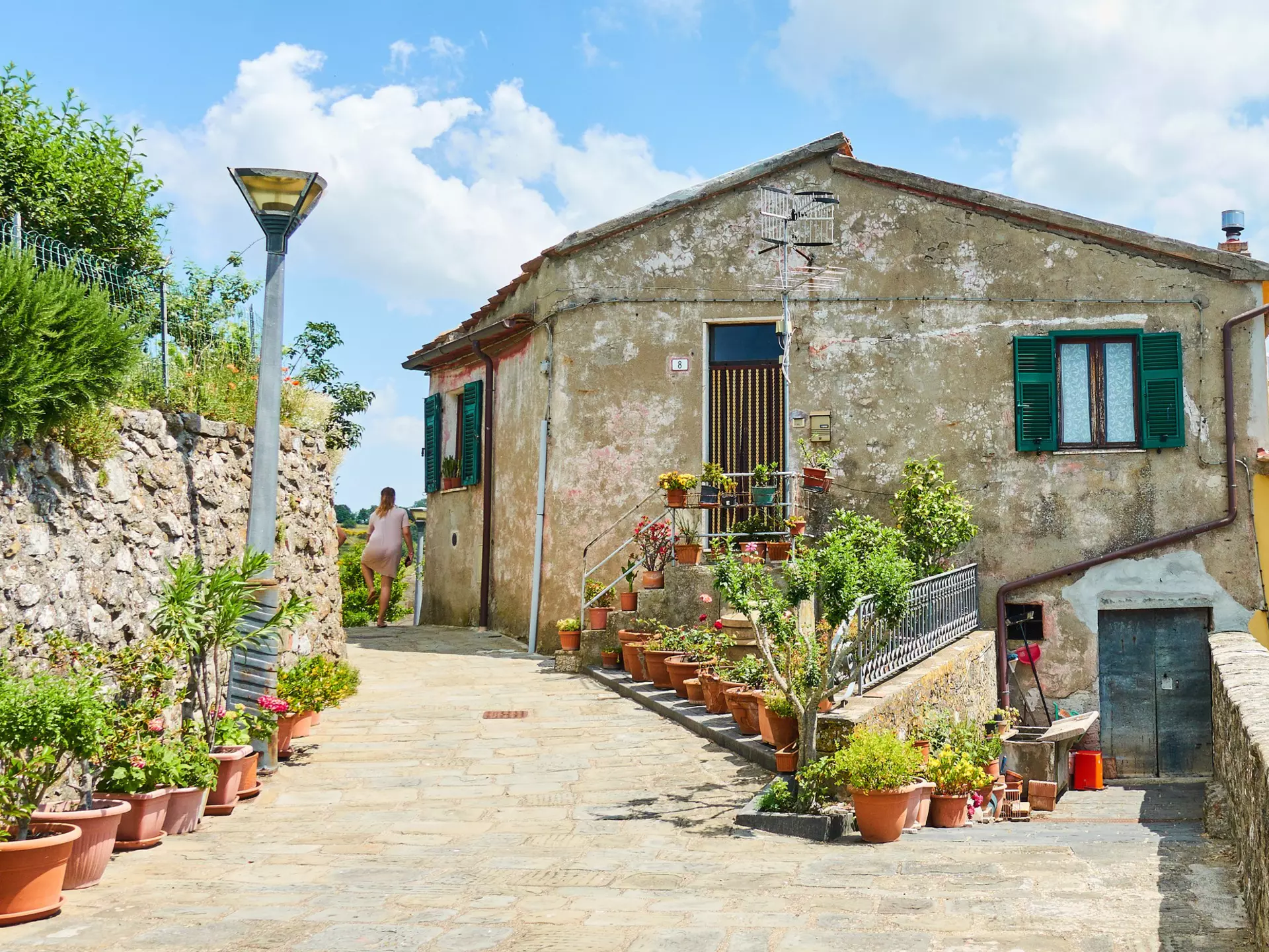 SANTO STEFANO DI SESSANIO, ITALY - JUNE 16: An old house and a cobbled street in the medieval town on June 16, 2019 in Santo Stefano di Sessanio, Italy. (Photo by EyesWideOpen/Getty Images)
1185478095
backyard, gran sasso, green, historic building, old city, atrium, tourists