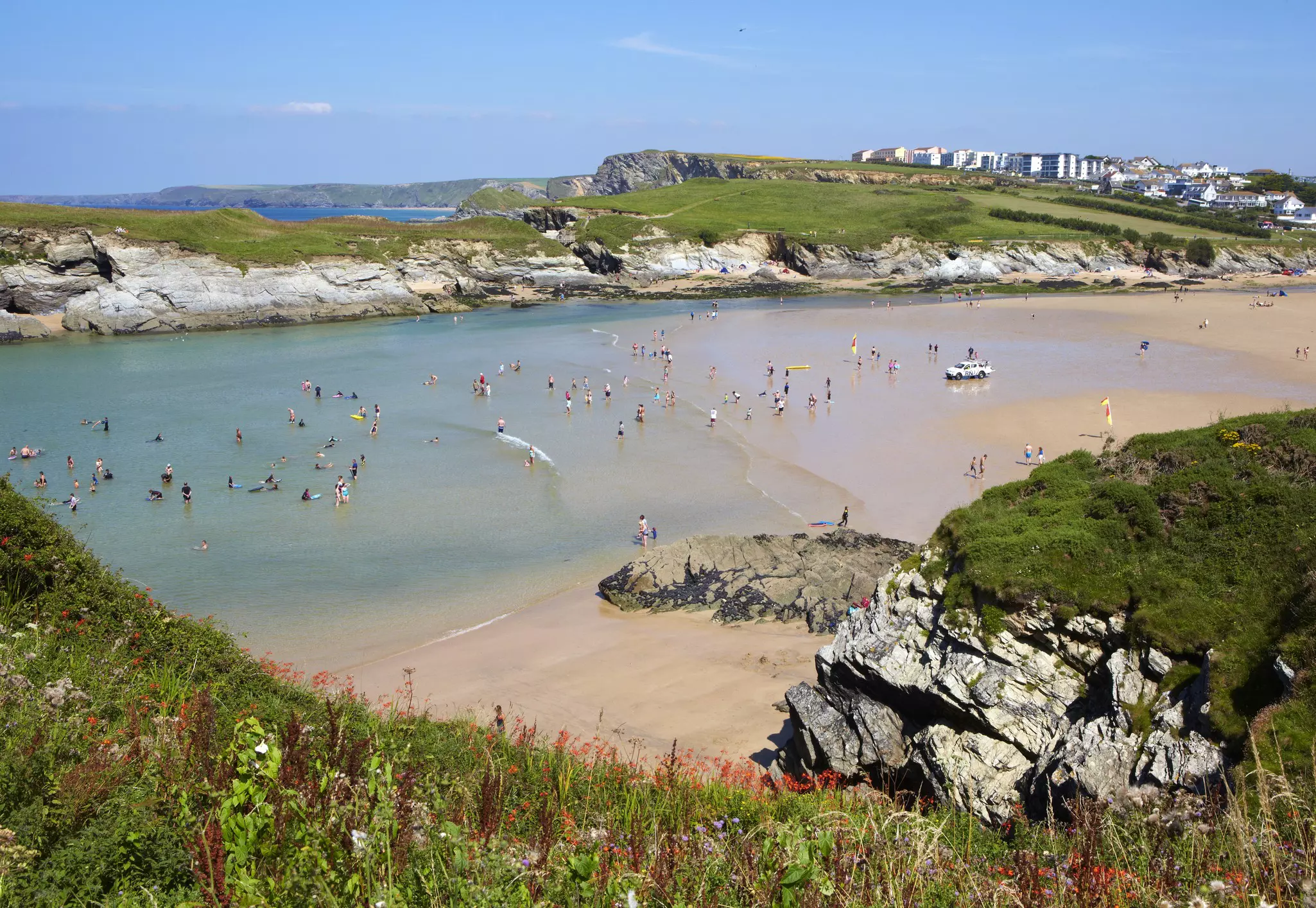The Cornish coastline draws thousands of vacationers – and their cars – each season © Getty Images