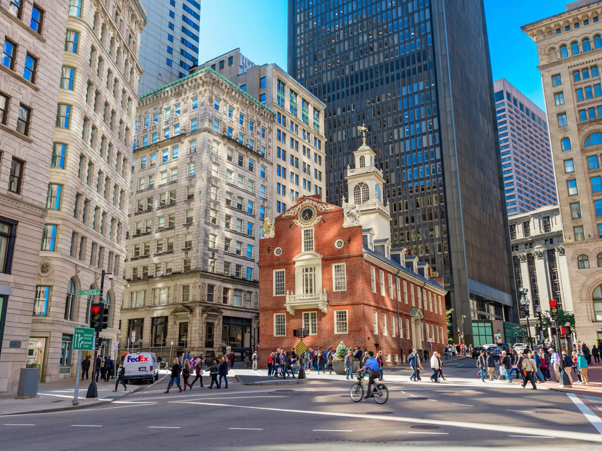 The Old State House, a stop on the Freedom Trail, Boston. 	SeanPavonePhoto/Getty Images
