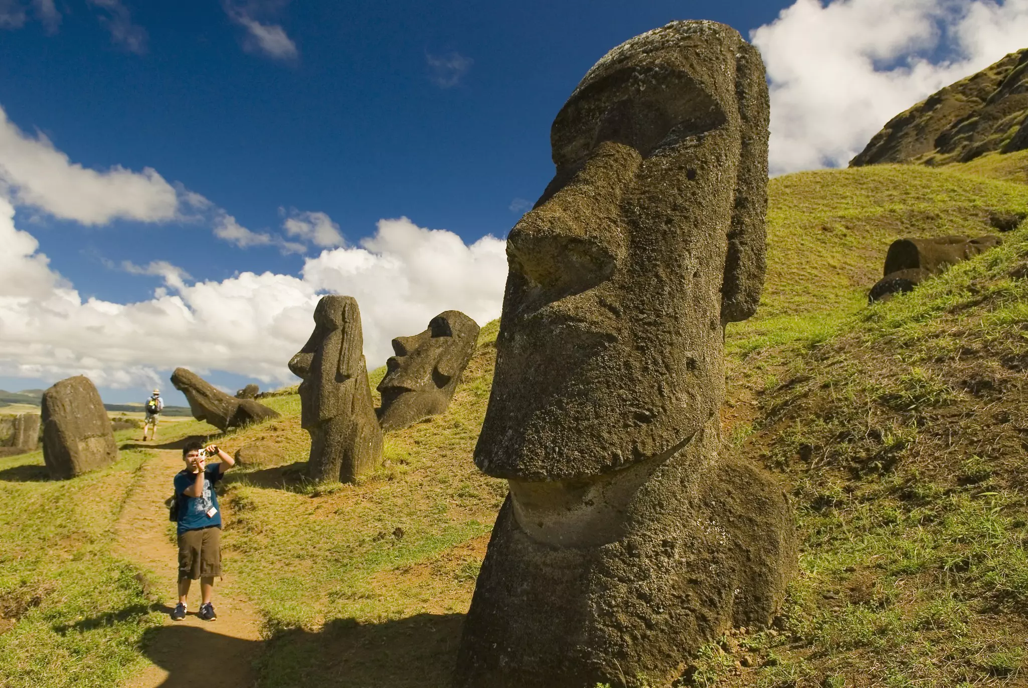 There are some easy half-day hikes on Chile's Easter Island, a fascinating place to visit as a family © Bob Krist / Getty Images