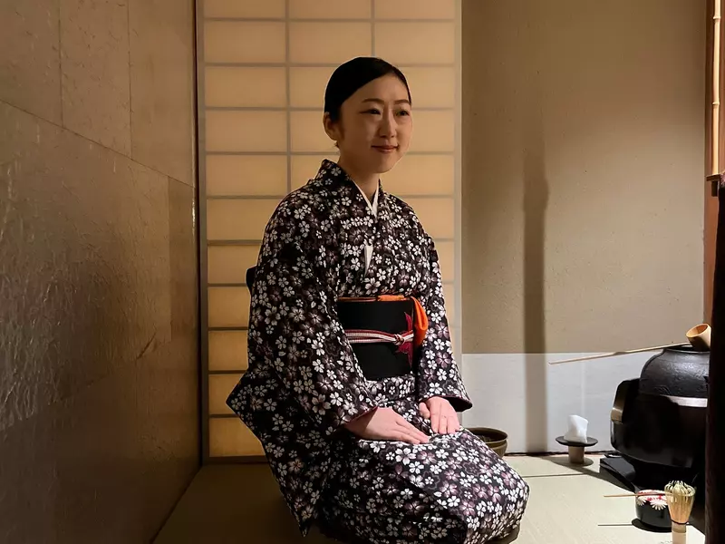 Tea master Maria at Shakusui-tei, Kyoto, Japan