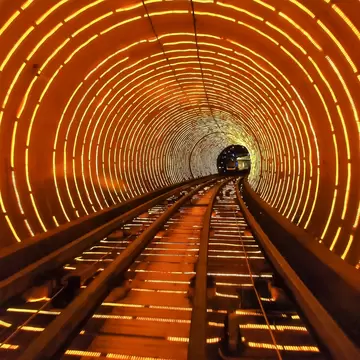 The Bund Sightseeing Tunnel under Huangpu river is one of Shanghai's top five tourist attractions, China, License Type: media, Download Time: 2024-08-07T20:46:16.000Z, User: Eointloughney87, Editorial: false, purchase_order: 56530, job: Global Publishing-WIP, client: Pocket Shanghai 5, other: Eoin T Loughney