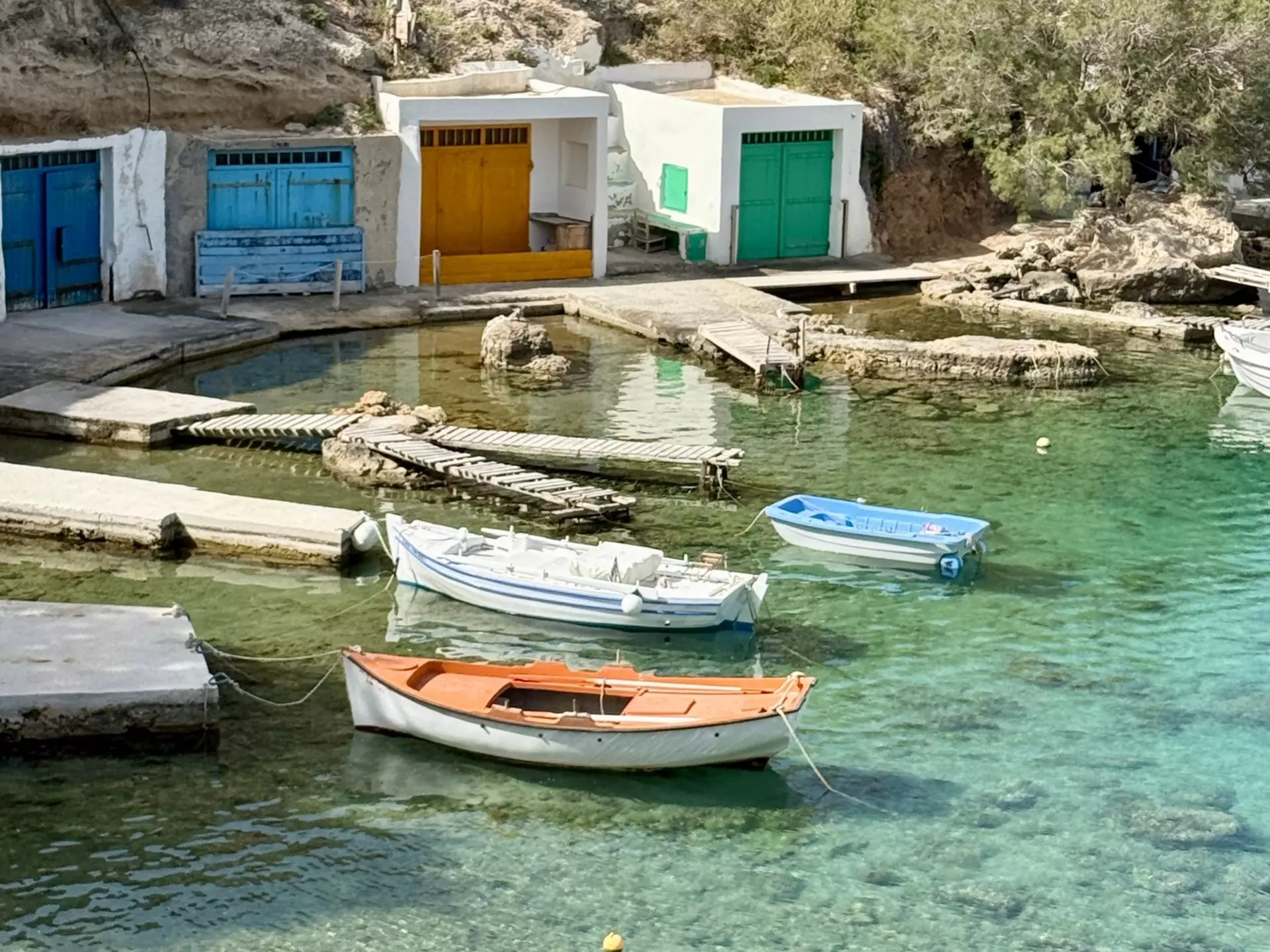 Fishing village in Sifnos, Greece.  Leahmacdonld/Shutterstock