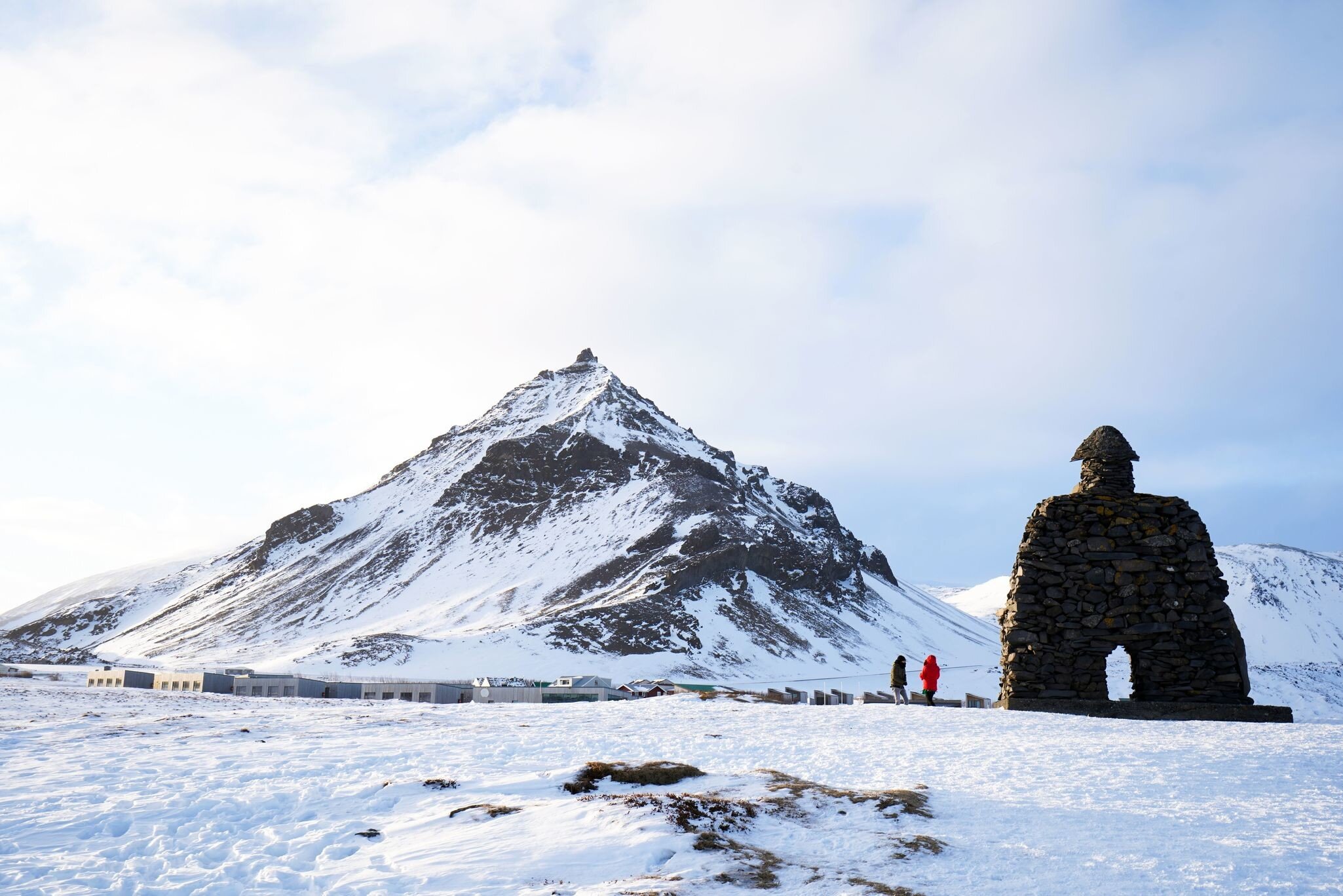 Snæfellsjökull national park lies in the westernmost part of Snæfellsnes peninsula ; 
Snæfellsjökull National Park 
Shutterstock ID 1701342907; your: Bridget Brown; gl: 65050; netsuite: Online Editorial; full: POI Image Update