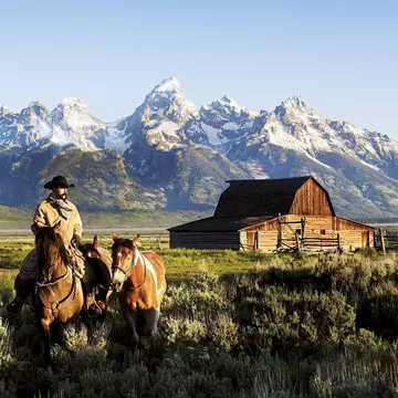 Cowboy on horseback near John Moulton Barn, Mormon Row.
Lonely Planet Traveller Magazine, Issue 9, Grand Teton, Park Life