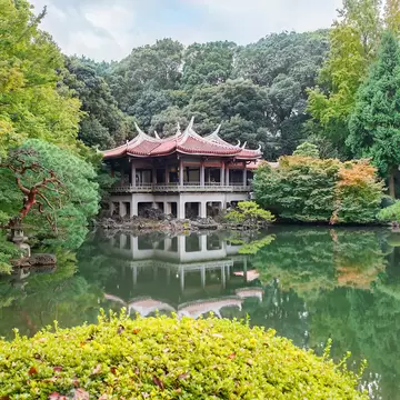 Shinjuku Gyoen National Garden, large park and garden in Shinjuku and Shibuya in Tokyo, Japan, License Type: media, Download Time: 2025-12-19T12:21:14.000Z, User: LP_YKhanna, Editorial: false, purchase_order: 65050 - Digital Destinations and Articles, job: LP, client: App Content, other: Yuvraj Khanna