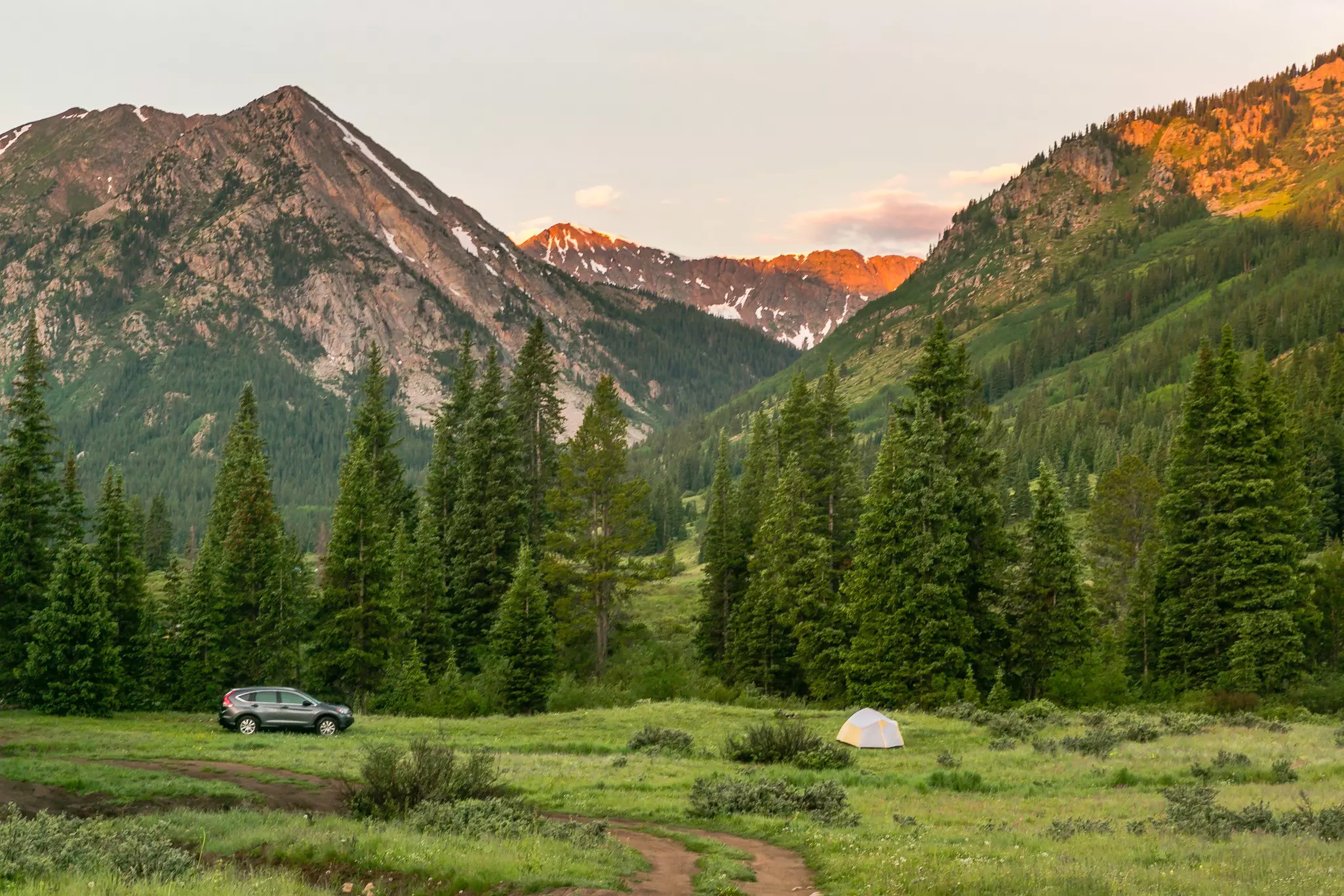 Camping in the Colorado Rockies. Damon Shaw/Shutterstock