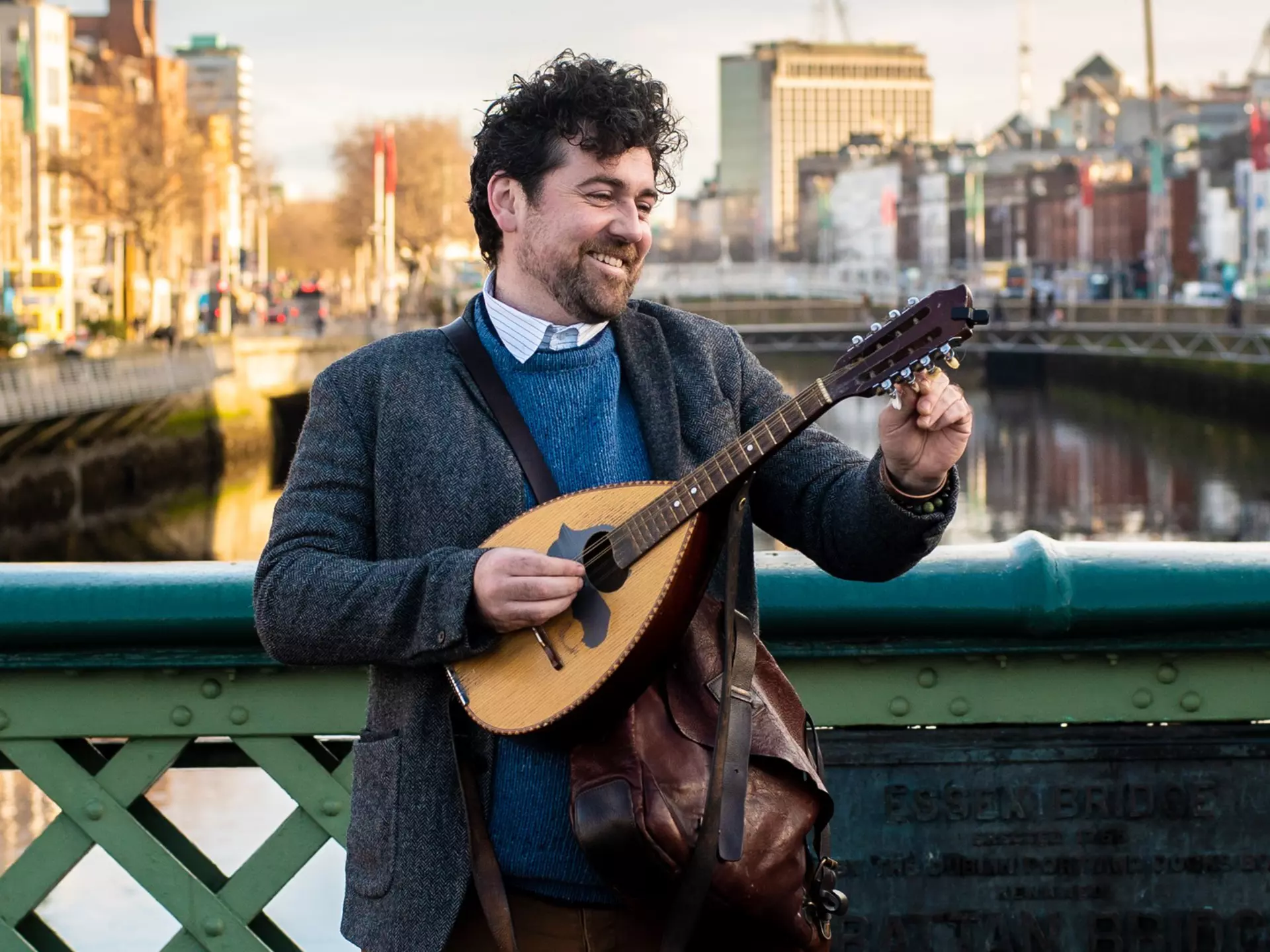 Balladeer and Dublin tour guide Seán Fitzgerald brings the city’s history to life through music © Peter Cooney
