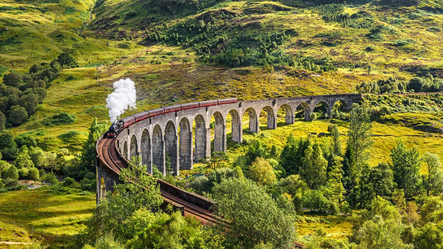 The Jacobite Steam Train offers a highly scenic detour from Fort William. miroslav_1 / Getty Images
